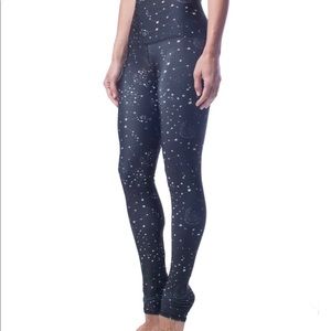 Emily Hsu constellation legging